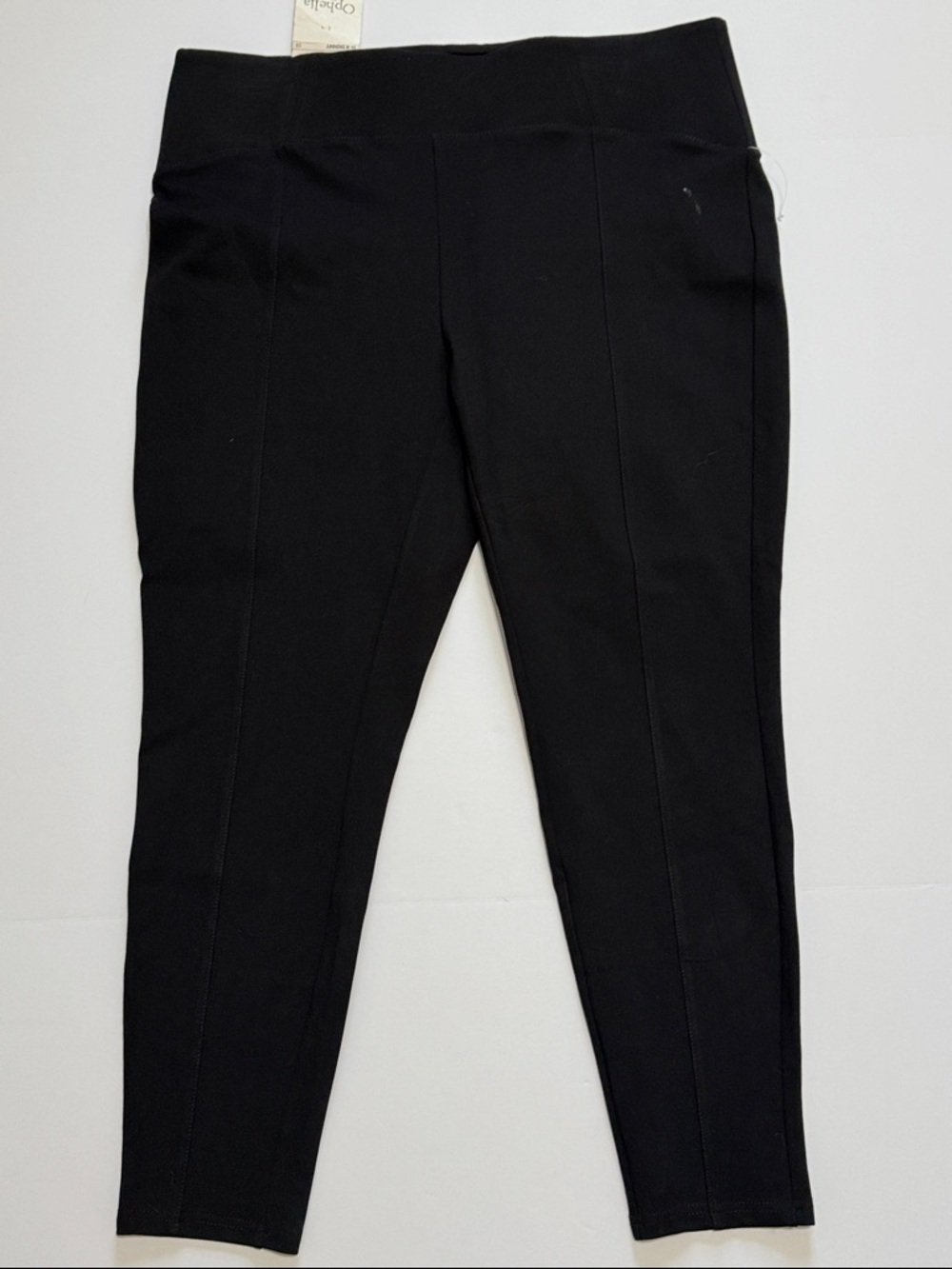 Stretch Ponte Capri Pants - Black